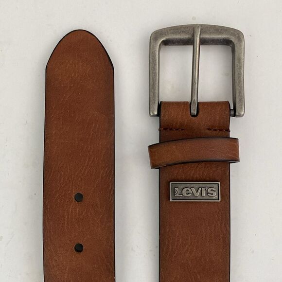 Levi's Brown Leather Belt Classic Design size 38-40 Large New w/o tag - Picture 3 of 4
